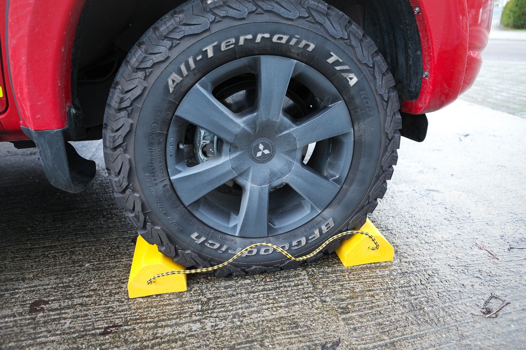 STAB-FIX Doppelradkeil Gelb (Neu)